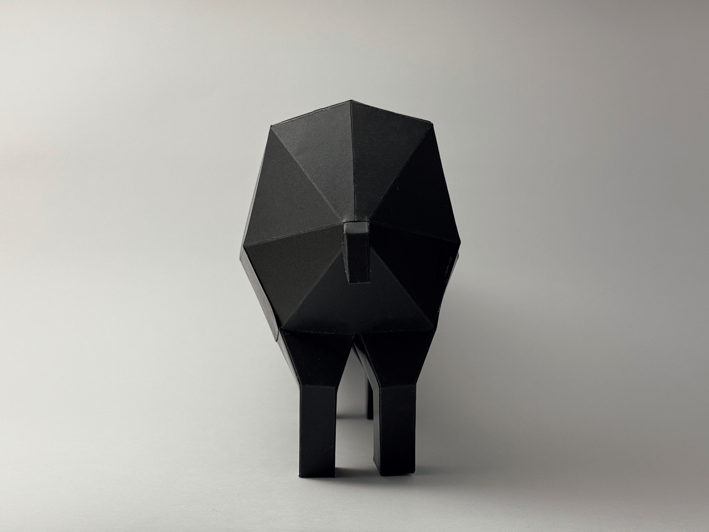 Geometric Pig Paper Craft Template – Low Poly Animal Sculpture (PDF File)